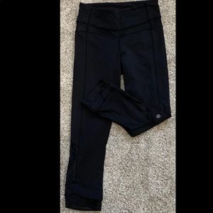 Women Lululemon Crop Mesh Athletic Leggings